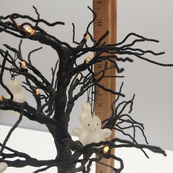 Hallmark Lighted Halloween Tree 5 Hanging Glass Ghost Ornaments Pumpkin Base - Picture 11 of 12
